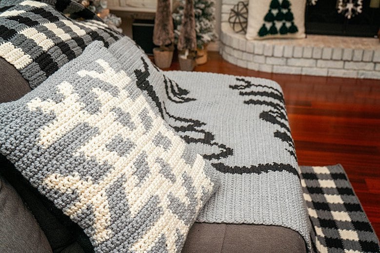 CROCHET PATTERN + VIDEO Let It Snow Blanket & Pillow, Home Decor, Holiday Crochet Decor Pattern, Snowflake Pillow