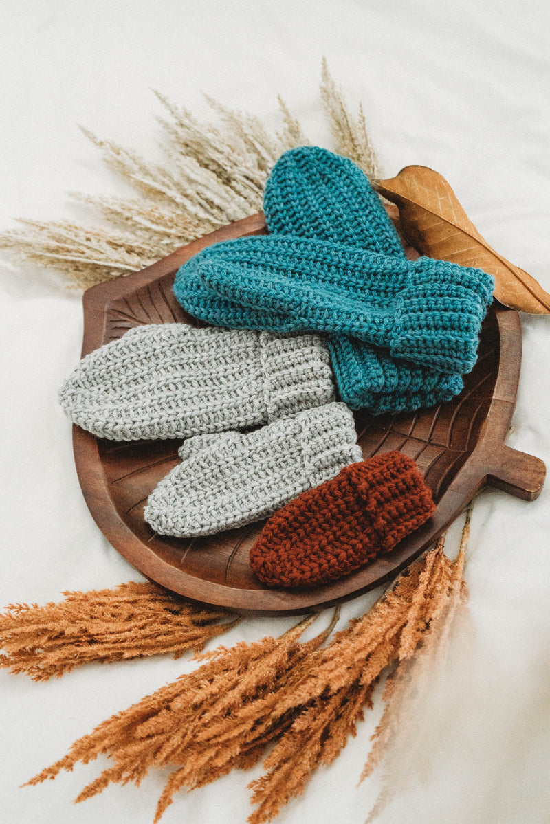 CROCHET PATTERN + VIDEO How to Crochet Mittens, Baby-Adult Crochet Pattern, Winter Glove Mitten Accessories, Beginner Crochet