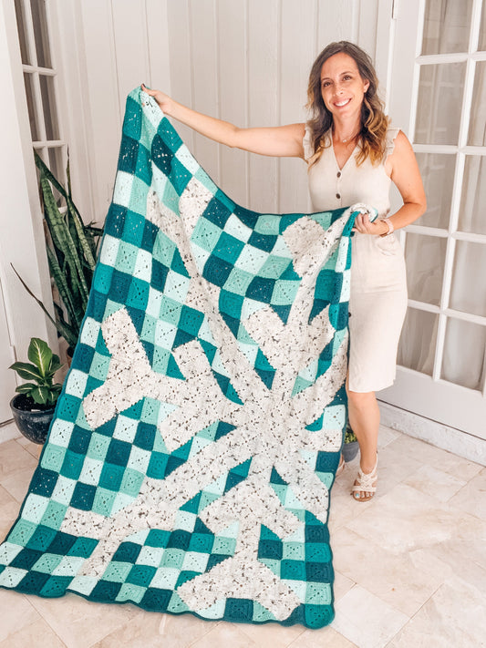 CROCHET PATTERN + VIDEO Quilt-Look Granny Square Blanket Crochet Pattern, Learn to Make Granny Squares with a Video Tutorial Crochet Blanket