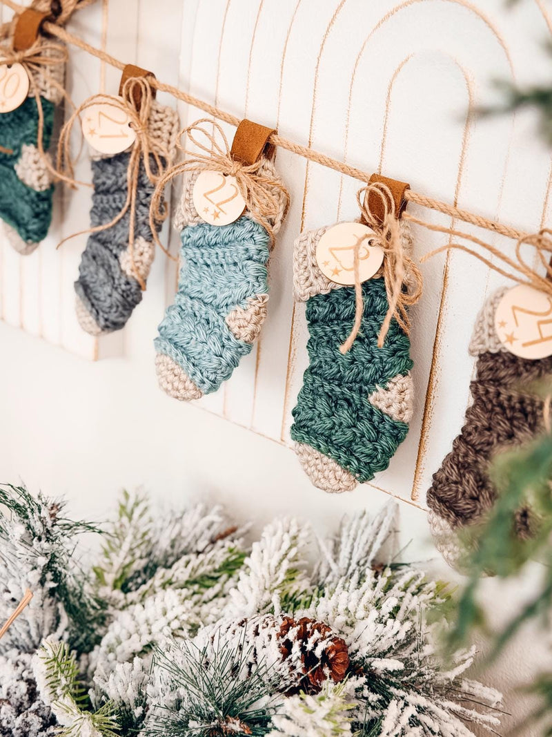 CROCHET PATTERN + VIDEO Wheat Stitch™ Mini Stocking Crochet Pattern, Quick Diy Gift Card Holder, Holiday Mini Stocking Advent Calendar Easy