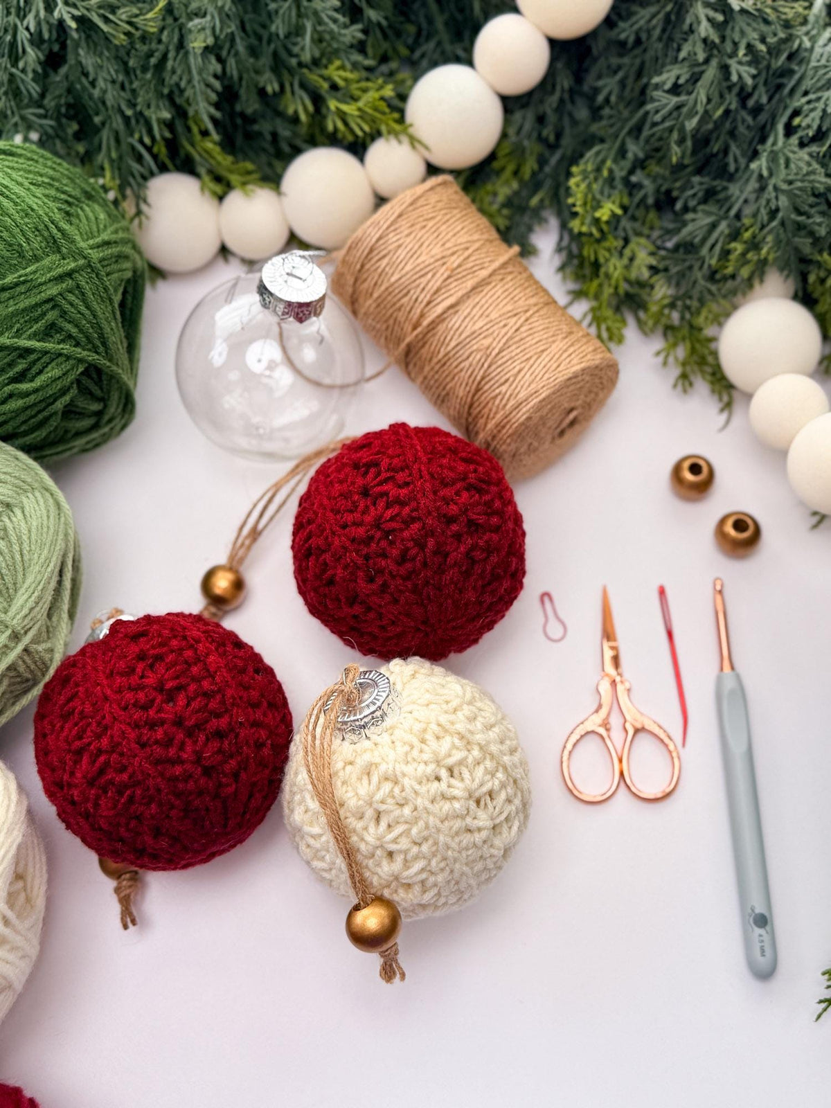 CROCHET PATTERN + VIDEO Petal Loop Stitch Ornament | Christmas Ball Cover | 4 Sizes | Textured Holiday Decor | Instant Pdf Download