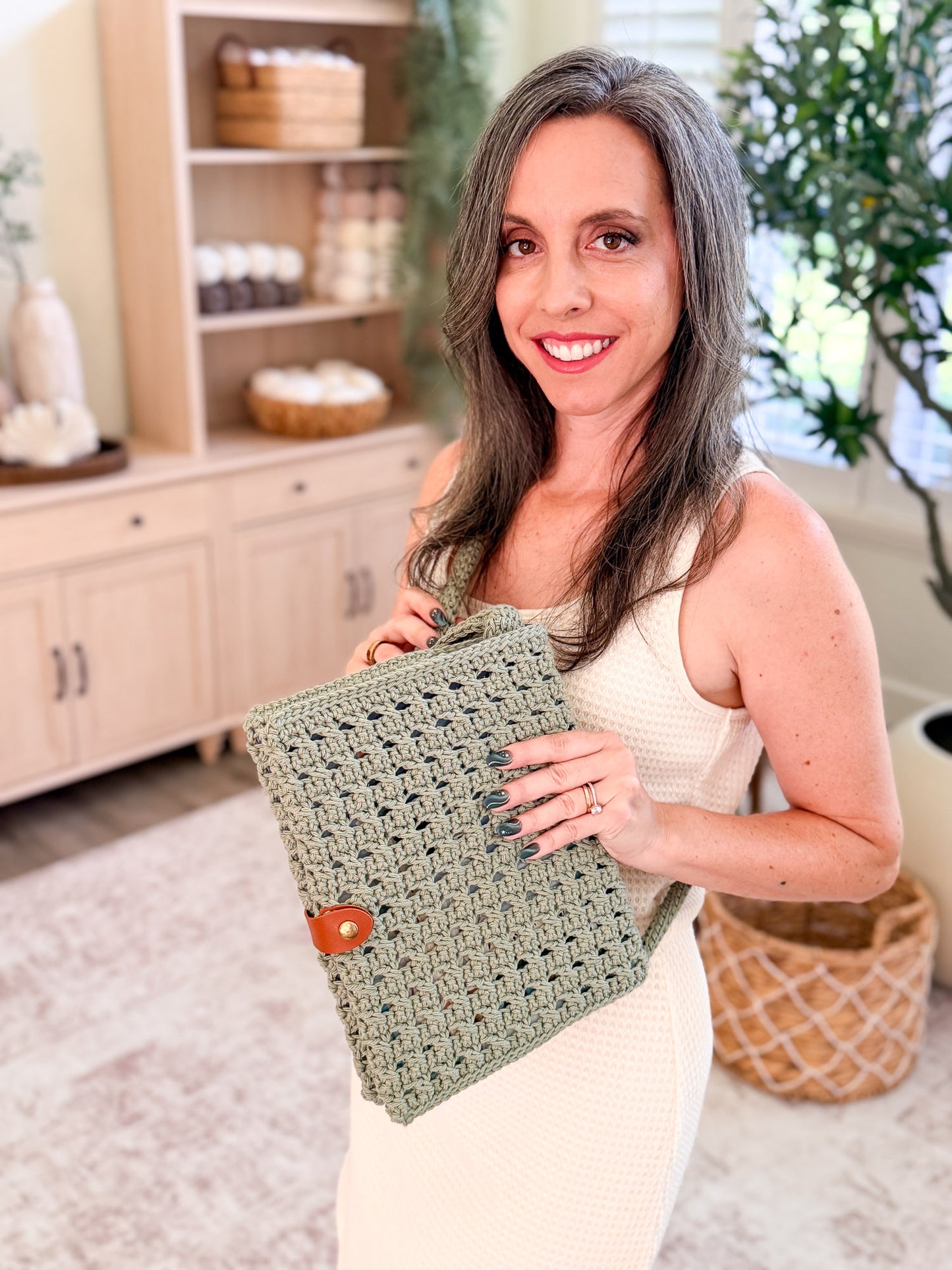 Reed Book Cover Crochet Pattern + Video | Made to Measure, Fits Any Book | Easy Lace Stitch | PDF