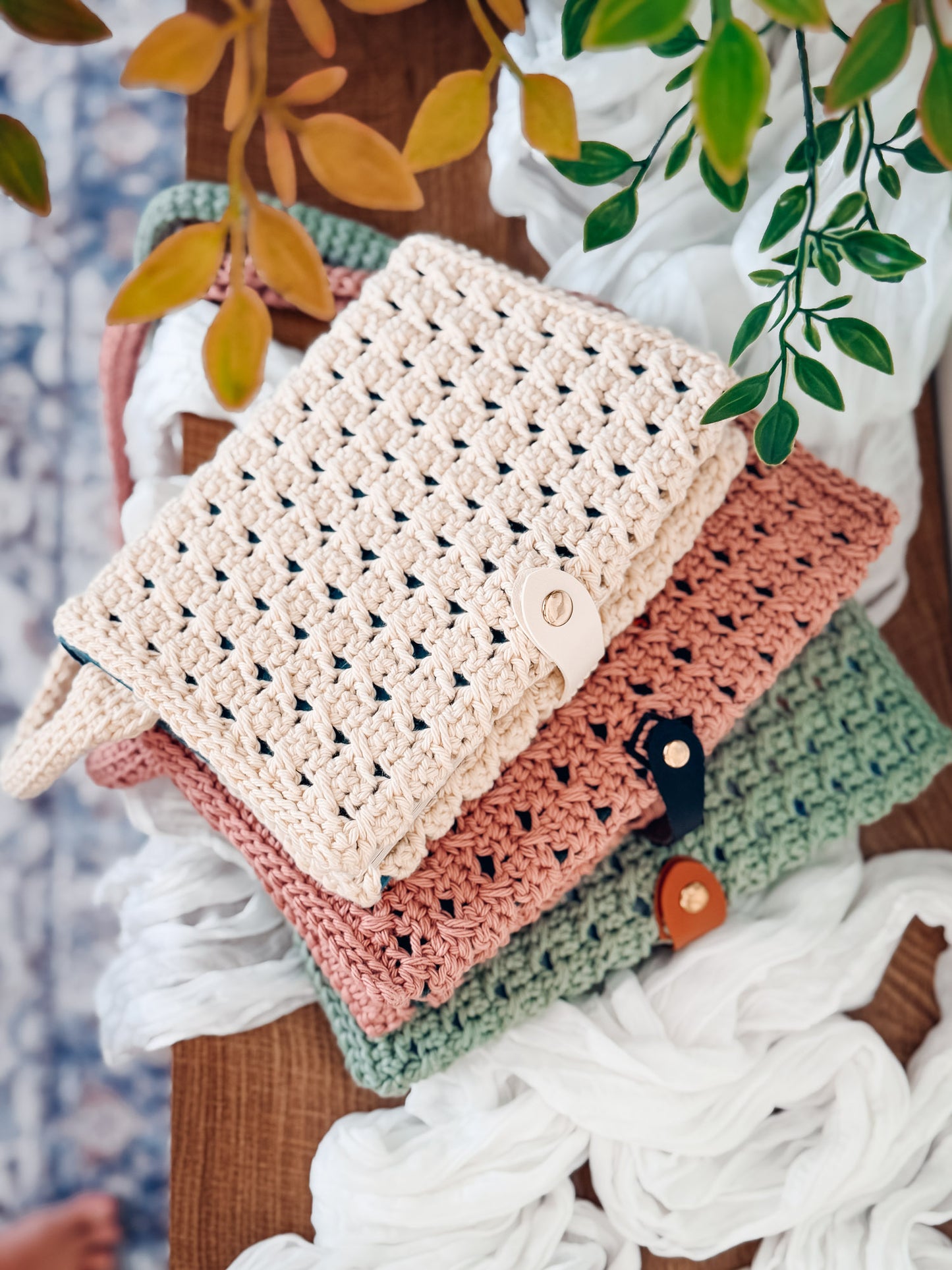 Reed Book Cover Crochet Pattern + Video | Made to Measure, Fits Any Book | Easy Lace Stitch | PDF