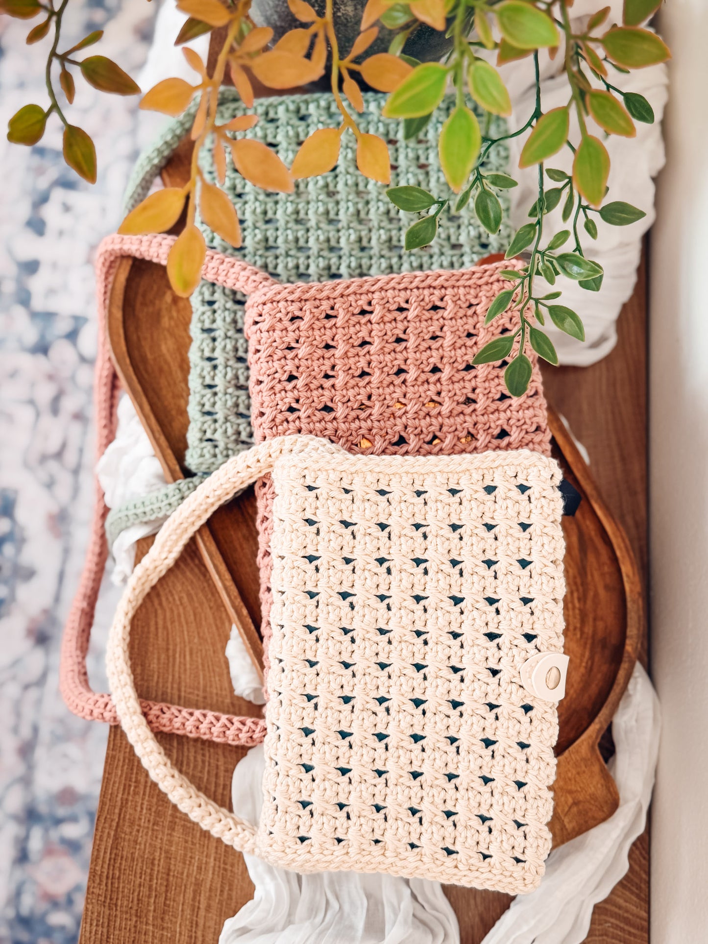 Reed Book Cover Crochet Pattern + Video | Made to Measure, Fits Any Book | Easy Lace Stitch | PDF
