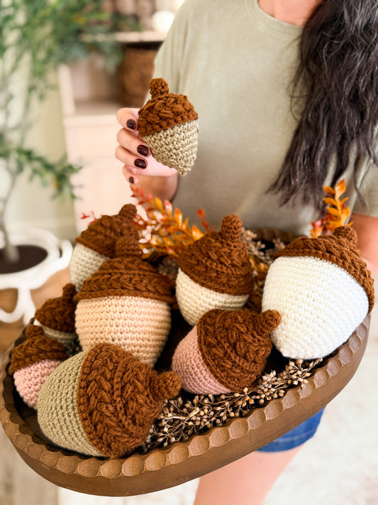 CROCHET PATTERN + VIDEO Wheat Stitch Acorns | 3 Sizes | Textured Puff Stitch Cap | No Sew One Piece | Fall Decor | Instant Pdf Download