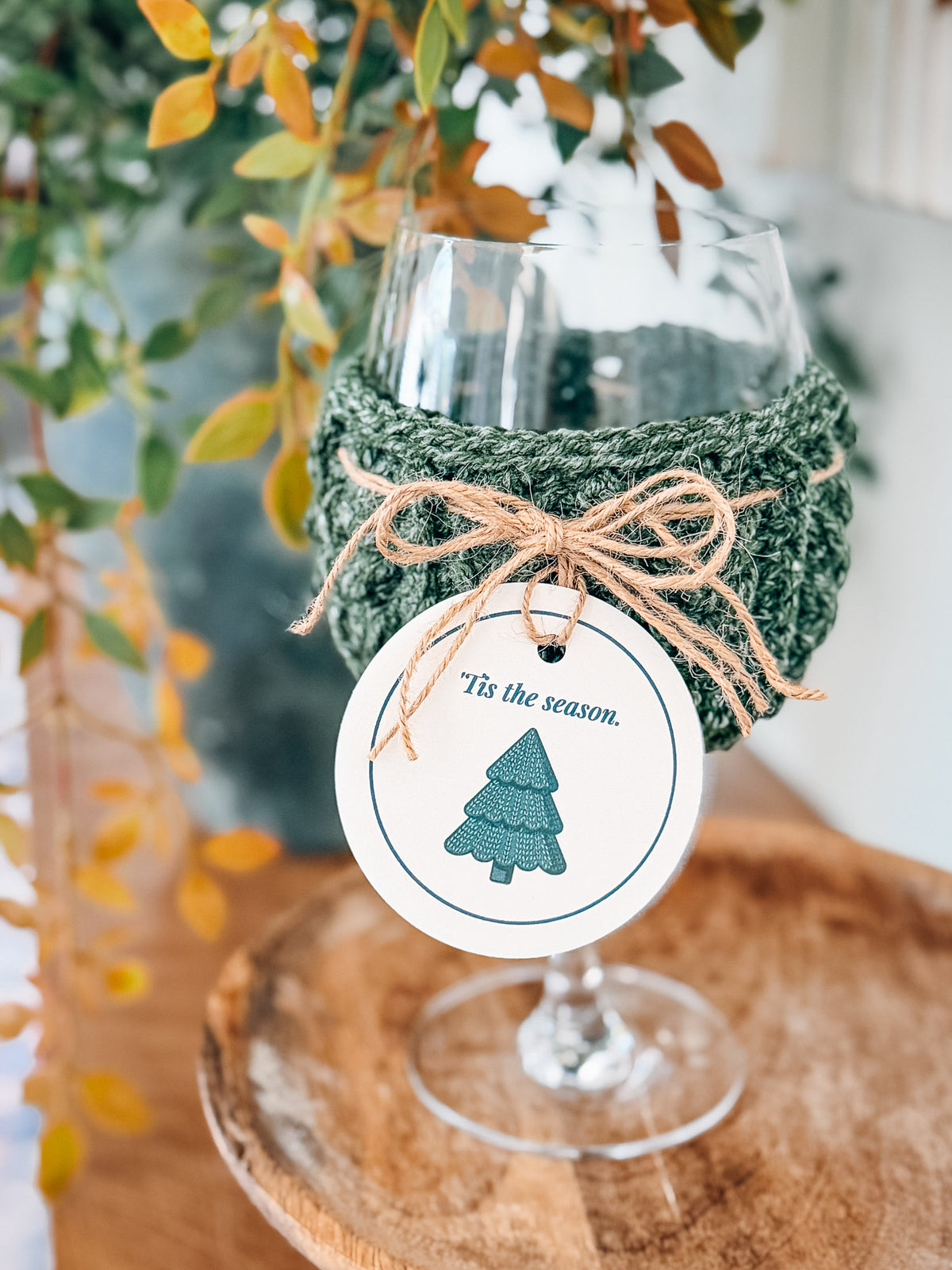 Wheat Stitch Wine Glass Cover Crochet Pattern + Video | 4 Sizes
