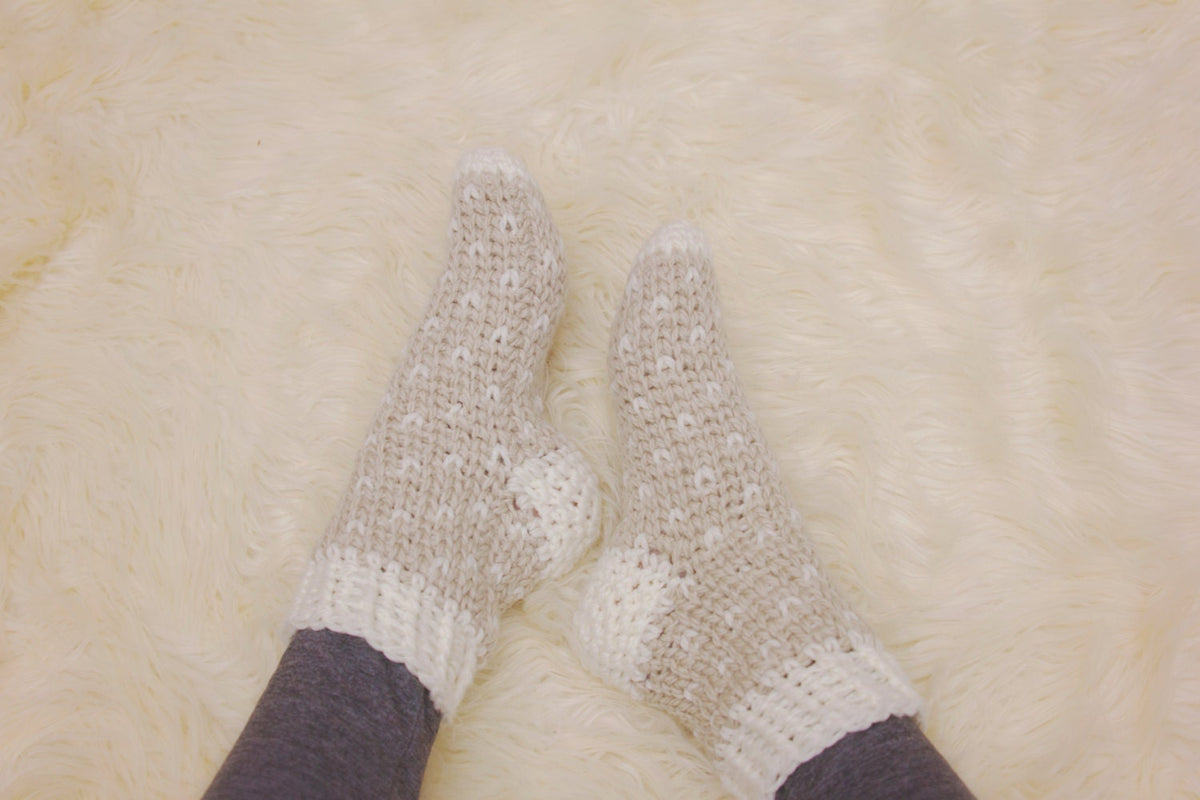 CROCHET PATTERN Winter Slipper Socks, Instant Download, popular easy to follow crochet pattern, women's fashion accessory, winter wear