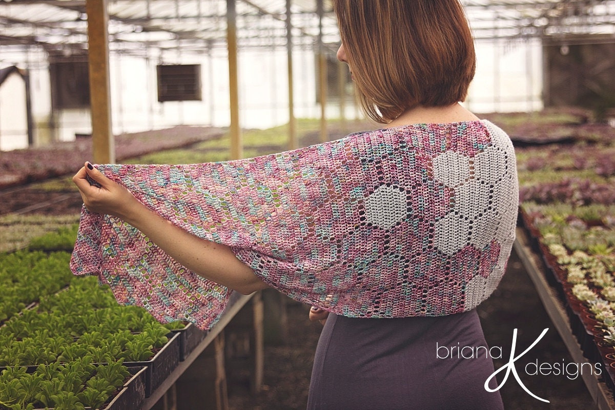 CROCHET PATTERN + VIDEO Modern Honeycomb Shawl Wrap, Easy Filet Crochet, Women's Accessory, Easy Beginner Pattern with Chart, 2 sizes.