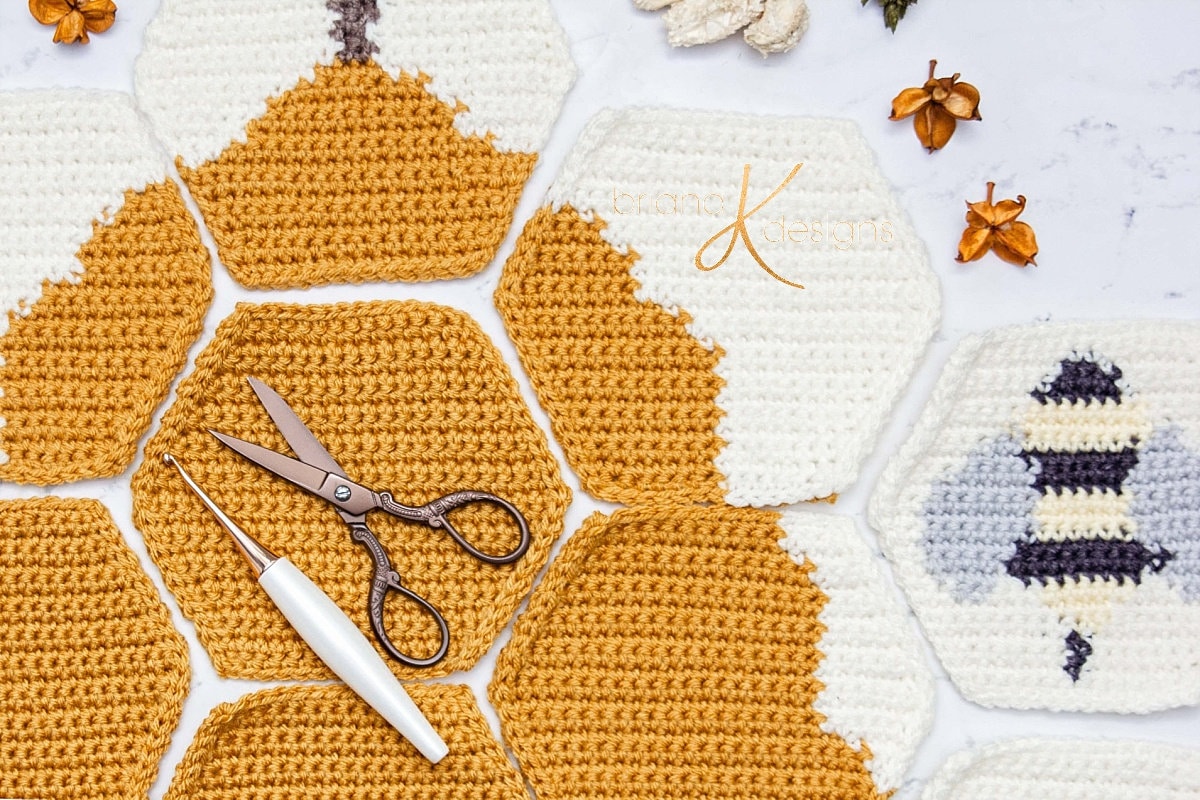 CROCHET PATTERN Buzzing Beehive Crochet Blanket Instant Download PDF Pattern, Home Decor, Hexagon Quilt Style Crochet