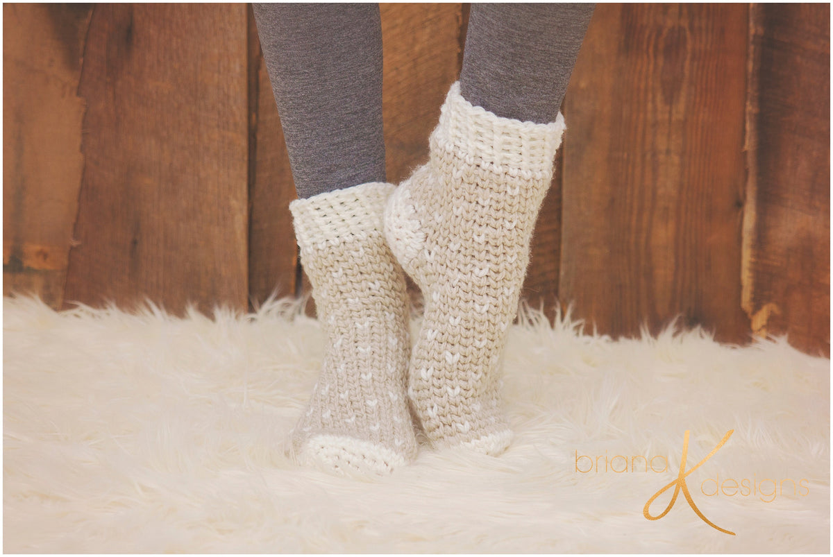 CROCHET PATTERN Winter Slipper Socks, Instant Download, popular easy to follow crochet pattern, women's fashion accessory, winter wear