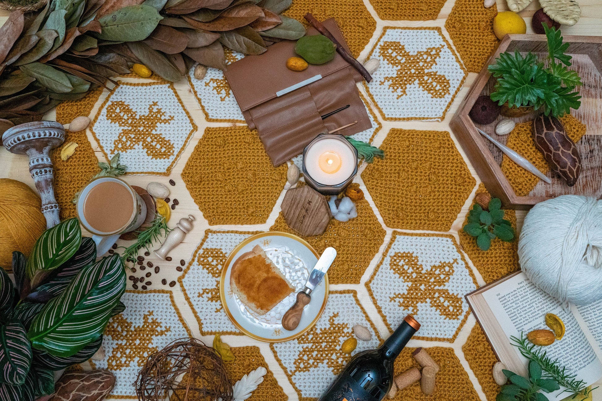 CROCHET PATTERN Honey Bee Crochet Blanket Instant Download PDF Pattern, Home Decor, Hexagon Quilt Style Crochet
