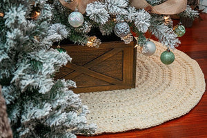 CROCHET PATTERN + VIDEO Wreath Tree Skirt Crochet Pattern, Home Decor, Holiday Crochet Decor Pattern, Christmas Home Decor