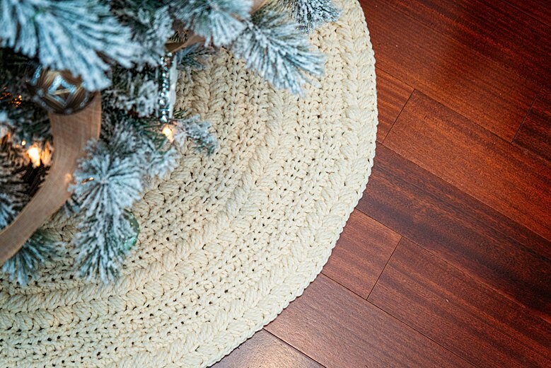 CROCHET PATTERN + VIDEO Wreath Tree Skirt Crochet Pattern, Home Decor, Holiday Crochet Decor Pattern, Christmas Home Decor