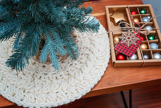CROCHET PATTERN + VIDEO Wreath Tree Skirt Crochet Pattern, Home Decor, Holiday Crochet Decor Pattern, Christmas Home Decor