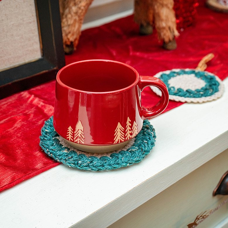 CROCHET PATTERN + VIDEO Crochet Wreath Ornament & Coaster, Christmas Decor, Holiday Decor Crochet Pattern, Spring Crochet Pattern