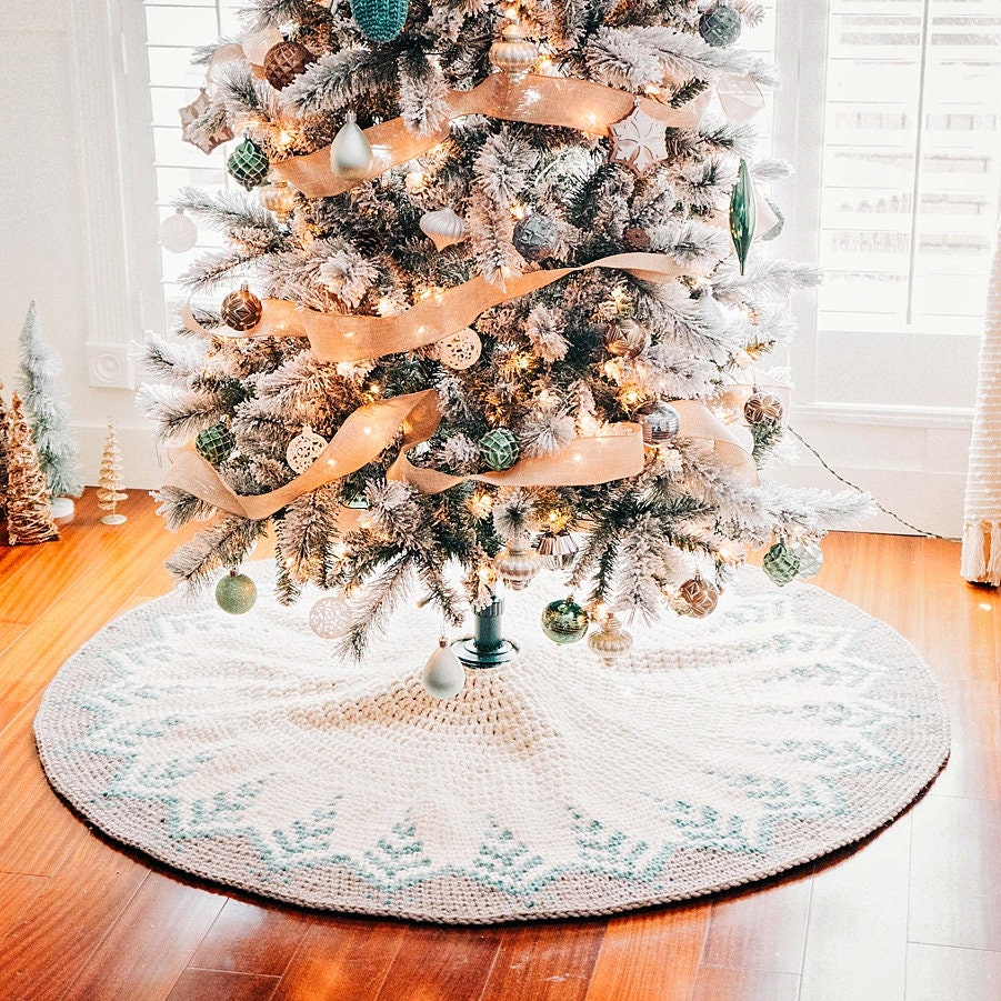 CROCHET PATTERN + VIDEO Pine Crochet Christmas Tree Skirt, Home Decor, Holiday Crochet Decor Pattern, Christmas Home Decor