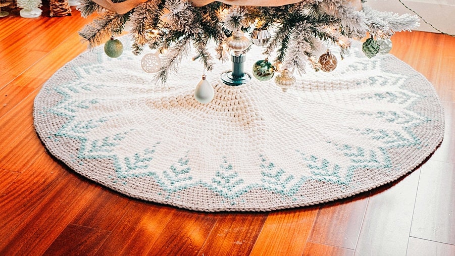 CROCHET PATTERN + VIDEO Pine Crochet Christmas Tree Skirt, Home Decor, Holiday Crochet Decor Pattern, Christmas Home Decor