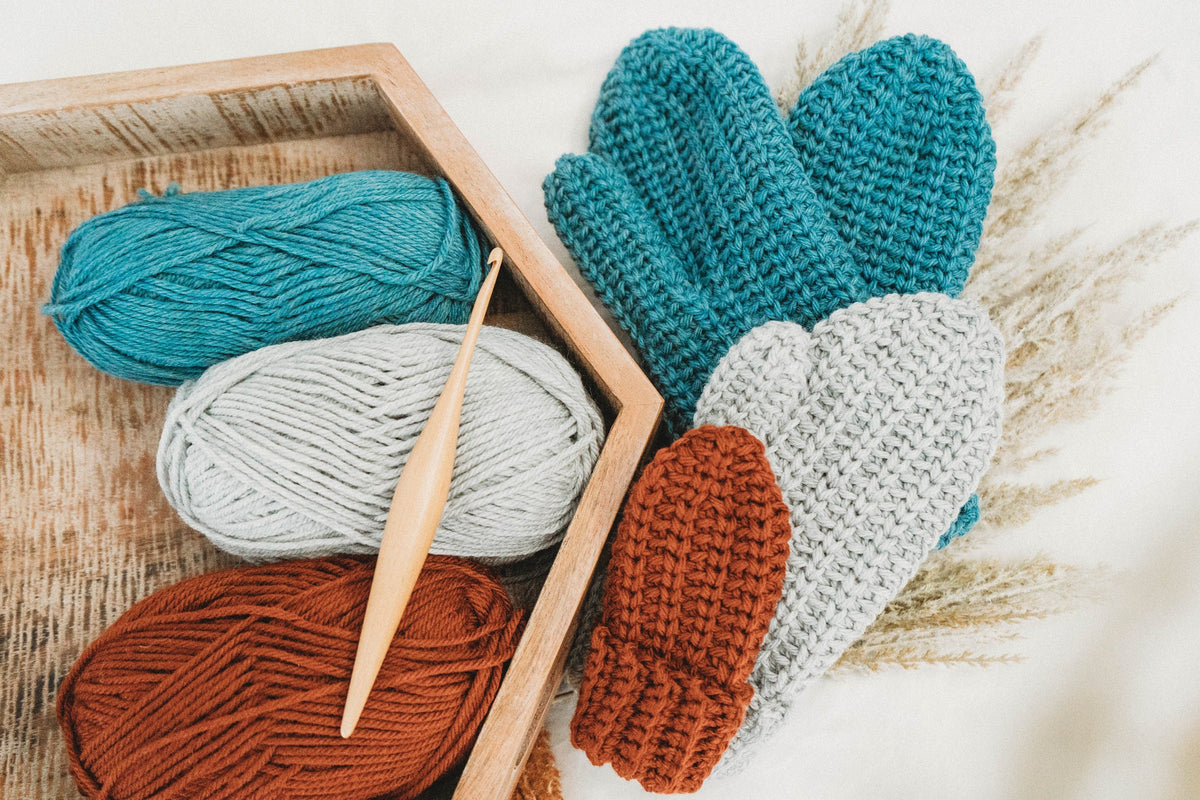 CROCHET PATTERN + VIDEO How to Crochet Mittens, Baby-Adult Crochet Pattern, Winter Glove Mitten Accessories, Beginner Crochet