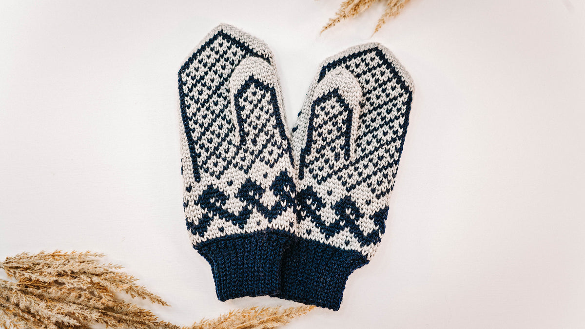 CROCHET PATTERN Traditional Fair Isle Crochet Mitten Pattern, One Size Crochet Pattern, Winter Glove Mitten Accessories