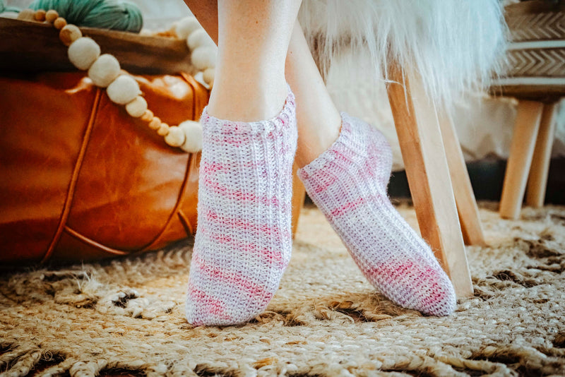 CROCHET PATTERN + VIDEO Simple & Best Crochet Sock Pattern, Instant Download, Easy to follow footwear fashion, beginner crochet pattern