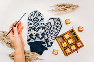 CROCHET PATTERN Traditional Fair Isle Crochet Mitten Pattern, One Size Crochet Pattern, Winter Glove Mitten Accessories
