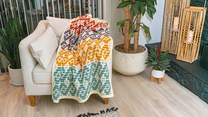 CROCHET PATTERN + VIDEO Waves Mosaic Crochet Blanket Pattern. Learn how to mosaic overlay crochet. Crochet Home Décor Crochet Pattern
