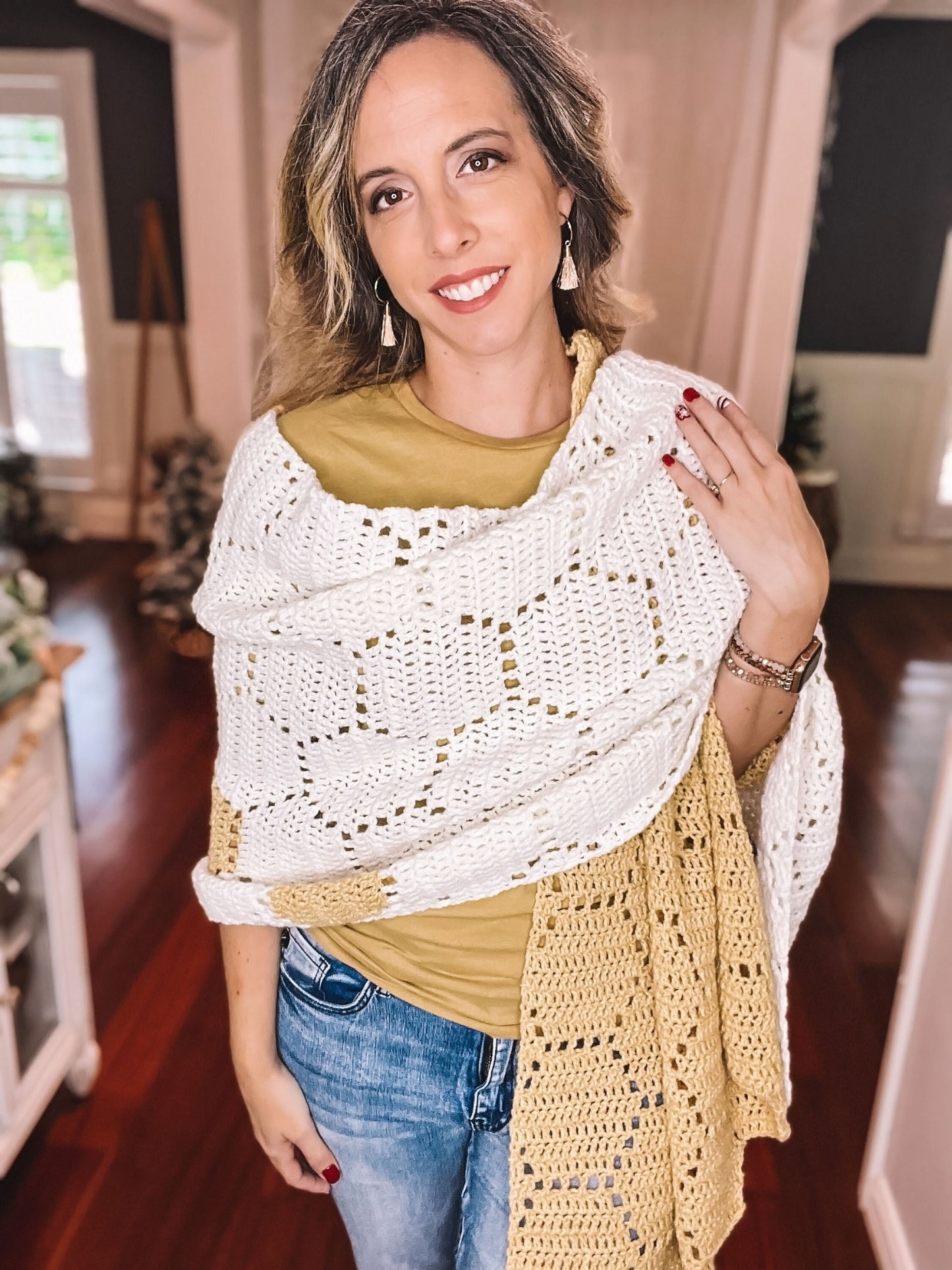CROCHET PATTERN + VIDEO Modern Honeycomb Shawl Wrap, Easy Filet Crochet, Women's Accessory, Easy Beginner Pattern with Chart, 2 sizes.