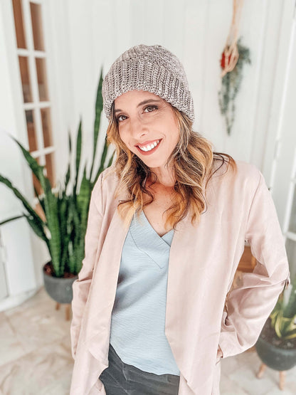 CROCHET PATTERN + VIDEO Create A Cozy Beanie With This Easy Crochet Pattern! Quick and easy crochet hat pattern. Beginner Crochet Pattern.