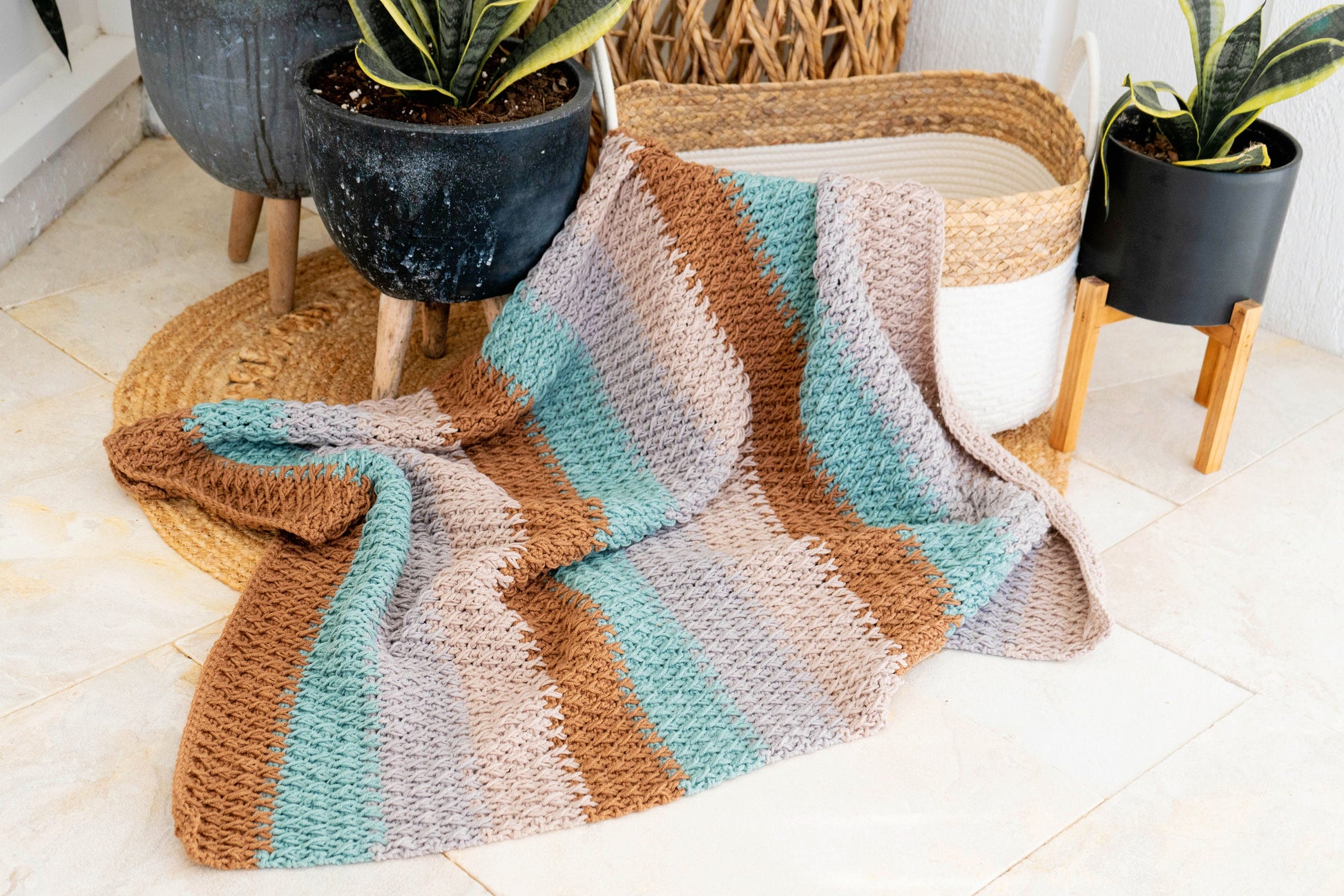 CROCHET PATTERN + VIDEO Alpine Stitch Crochet Blanket Pattern in 18 sizes! This beautiful blanket has chart and video tutorial.