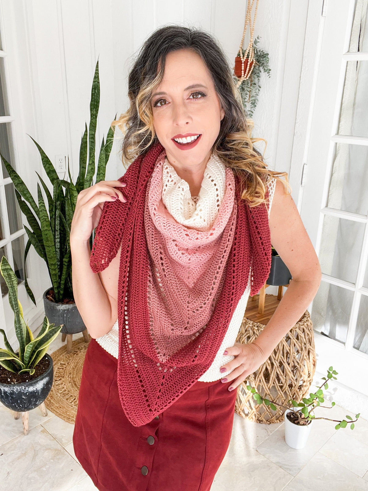 CROCHET PATTERN + VIDEO Pretty in Pink Triangle Crochet Pattern + Charts, Beginner Triangle Crochet Shawl