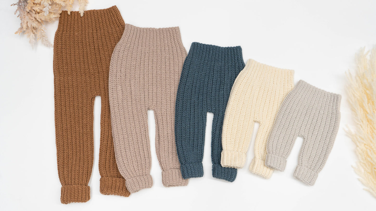 CROCHET PATTERN + VIDEO Easy Crochet Baby Pants Pattern + Video Tutorial. Sizes Newborn (3 months, 6-9 months, 12-18 months, 2-3 years).