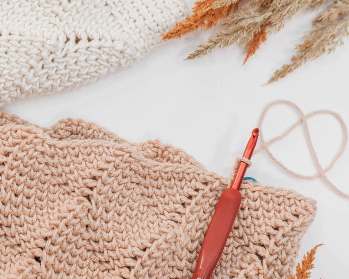 CROCHET PATTERN + VIDEO Journey Under The Sea Crochet Bag Pattern + Video Tutorial. Learn Magical Crochet Knit-Look Stitches
