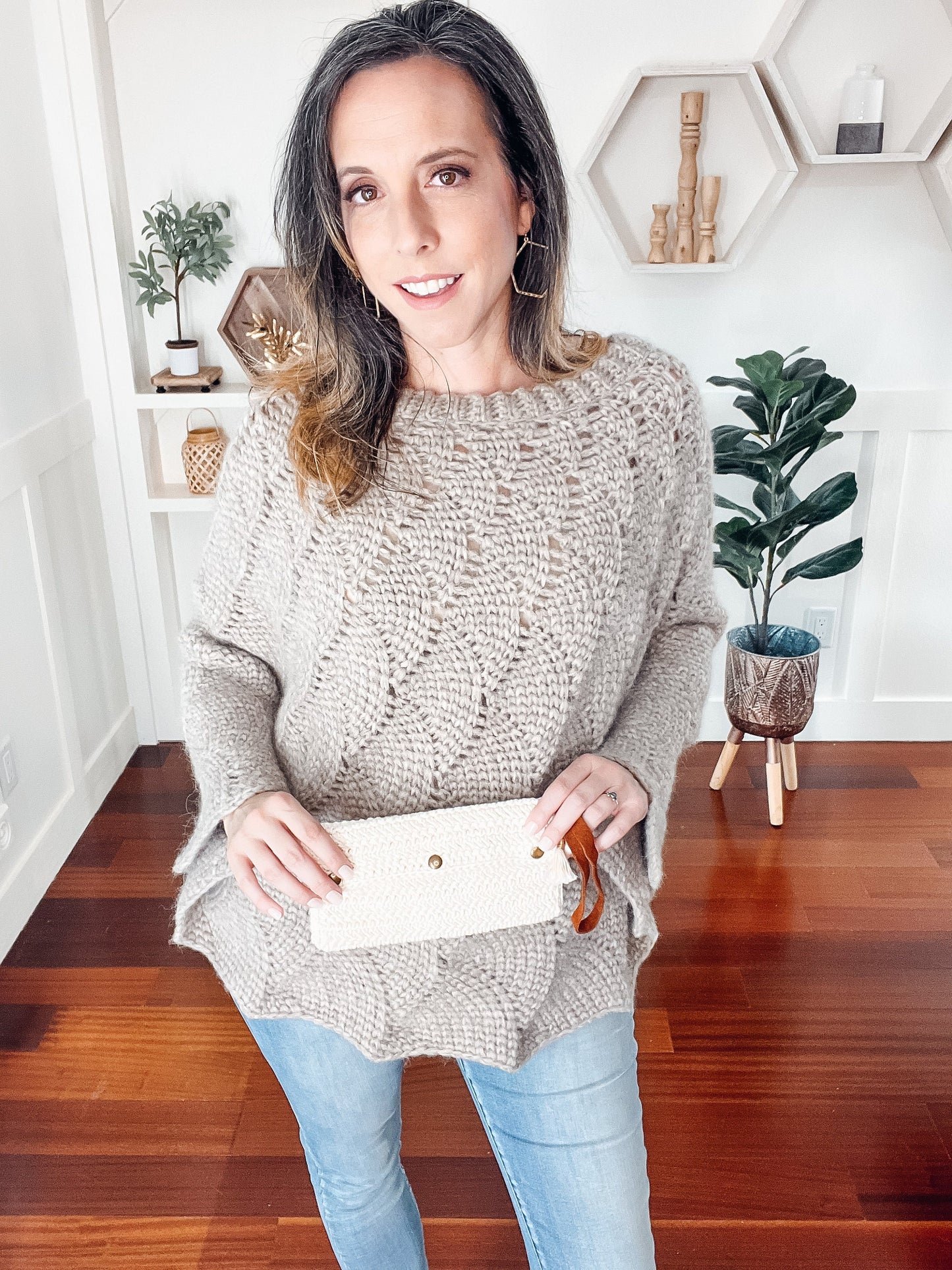 CROCHET PATTERN + VIDEO Enchanted Crochet Poncho, Learn to Make a Crochet Poncho with a Video Tutorial, Crochet Poncho, 3 Sizes Included.