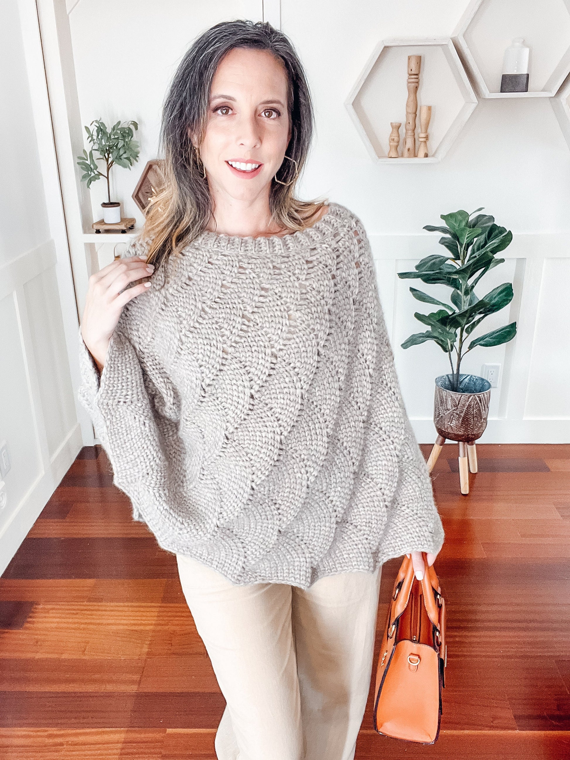 CROCHET PATTERN + VIDEO Enchanted Crochet Poncho, Learn to Make a Crochet Poncho with a Video Tutorial, Crochet Poncho, 3 Sizes Included.