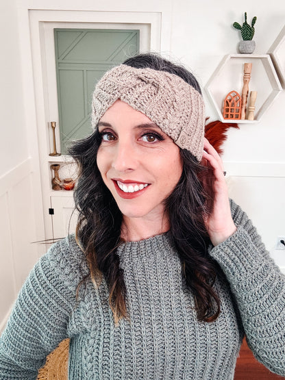 Autumn Wheat crochet ear warmer pattern with twisted seam