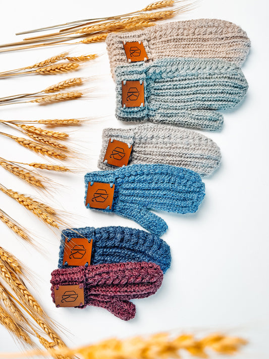 CROCHET PATTERN + VIDEO Autumn Wheat Crochet Mittens in 6 Sizes Newborn to Adult Easy Crochet Pattern & Beginner Friendly - Crocheted Flat