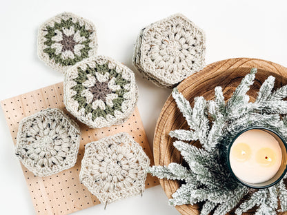 CROCHET PATTERN + VIDEO How to Crochet A Granny Hexagon Christmas Ornament. Instant Digital Download Pattern - Easy Bauble