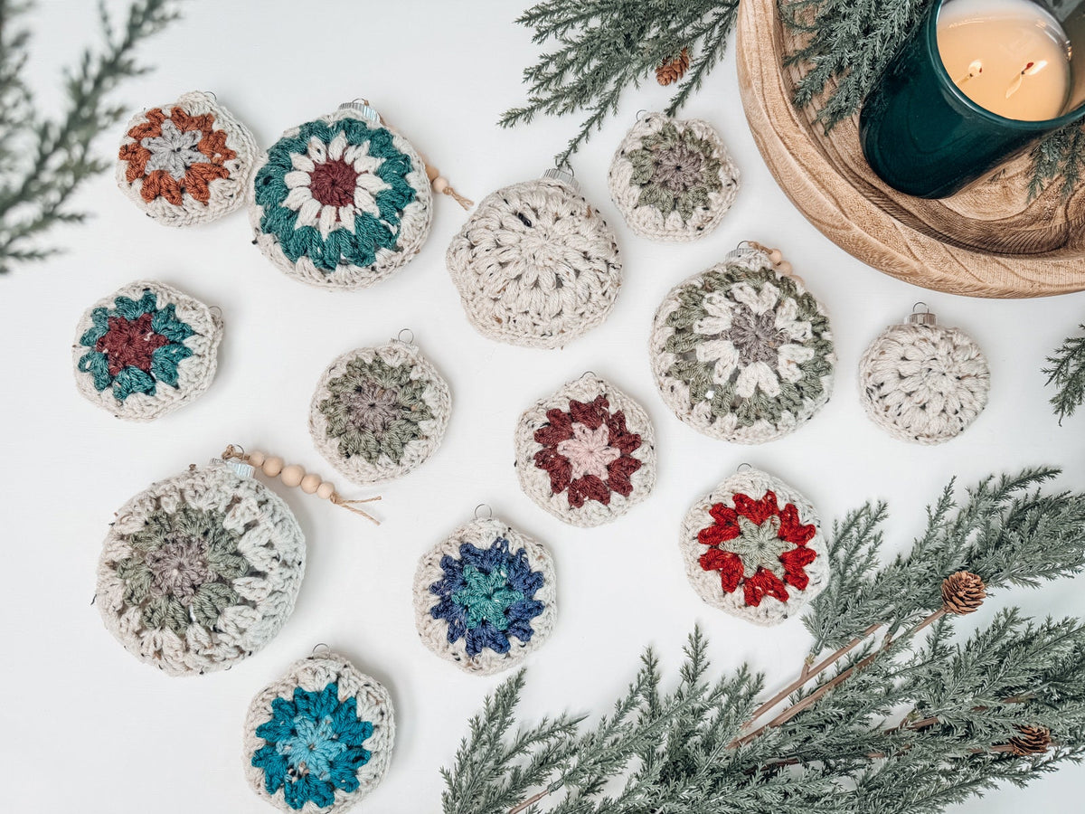CROCHET PATTERN + VIDEO How to Crochet A Granny Hexagon Christmas Ornament. Instant Digital Download Pattern - Easy Bauble