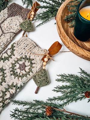 CROCHET PATTERN + VIDEO Festive Granny Hexagon Stocking. Written Instructions and Video Tutorial - Christmas Crochet Stocking. Granny Motif