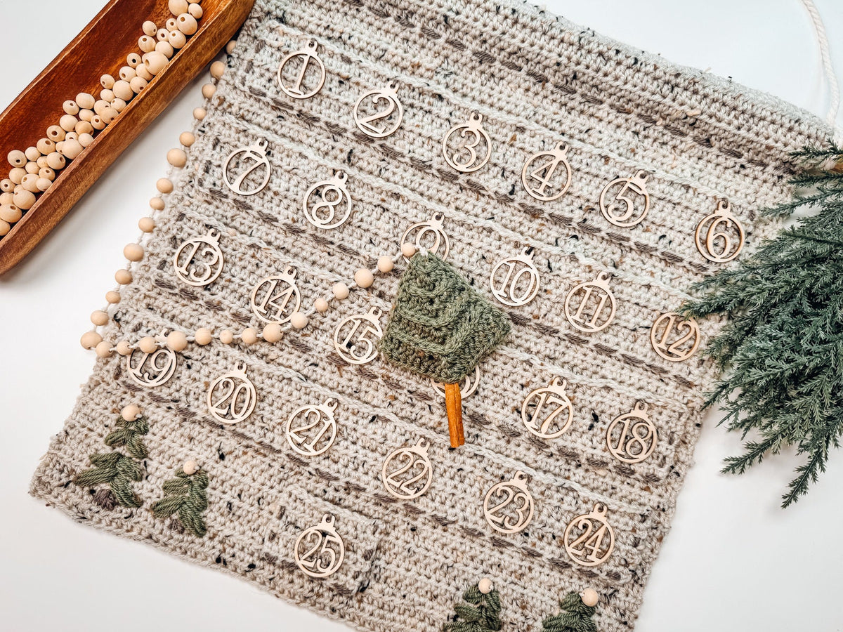 CROCHET PATTERN + VIDEO Christmas Crochet Advent Calendar Pattern. Count Down To Christmas - Cute Pine Christmas Tree + Holiday Gift Tags!