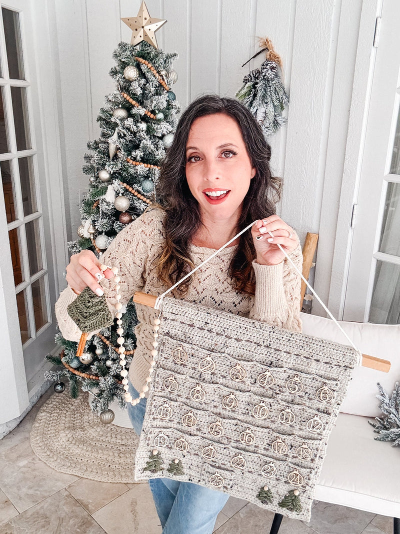 CROCHET PATTERN + VIDEO Christmas Crochet Advent Calendar Pattern. Count Down To Christmas - Cute Pine Christmas Tree + Holiday Gift Tags!