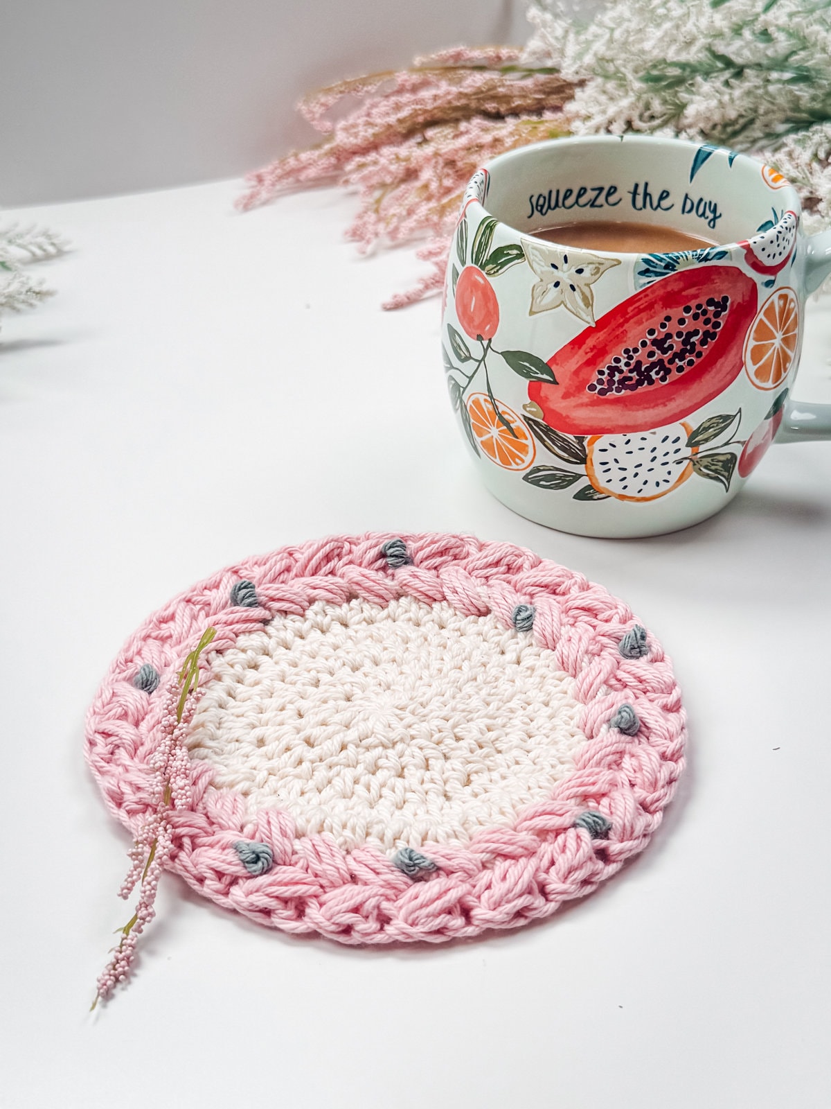 CROCHET PATTERN + VIDEO Crochet Wreath Ornament & Coaster, Christmas Decor, Holiday Decor Crochet Pattern, Spring Crochet Pattern