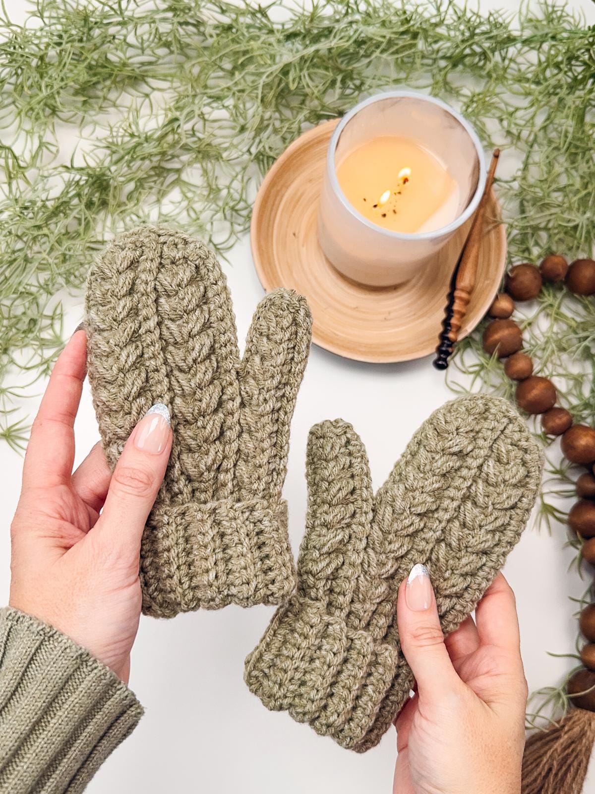 CROCHET PATTERN + VIDEO Winter Wheat Stitch™ Crochet Mittens Pattern - 6 Sizes Baby to Adult, Flat One-Piece Design Wheat Stitch™ Gloves