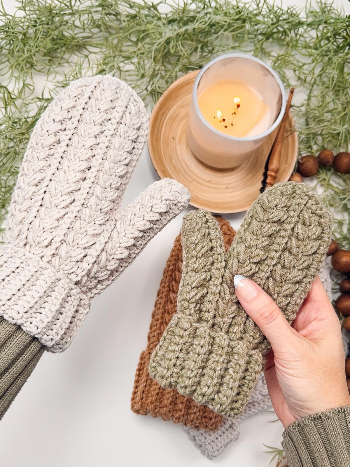 CROCHET PATTERN + VIDEO Winter Wheat Stitch™ Crochet Mittens Pattern - 6 Sizes Baby to Adult, Flat One-Piece Design Wheat Stitch™ Gloves