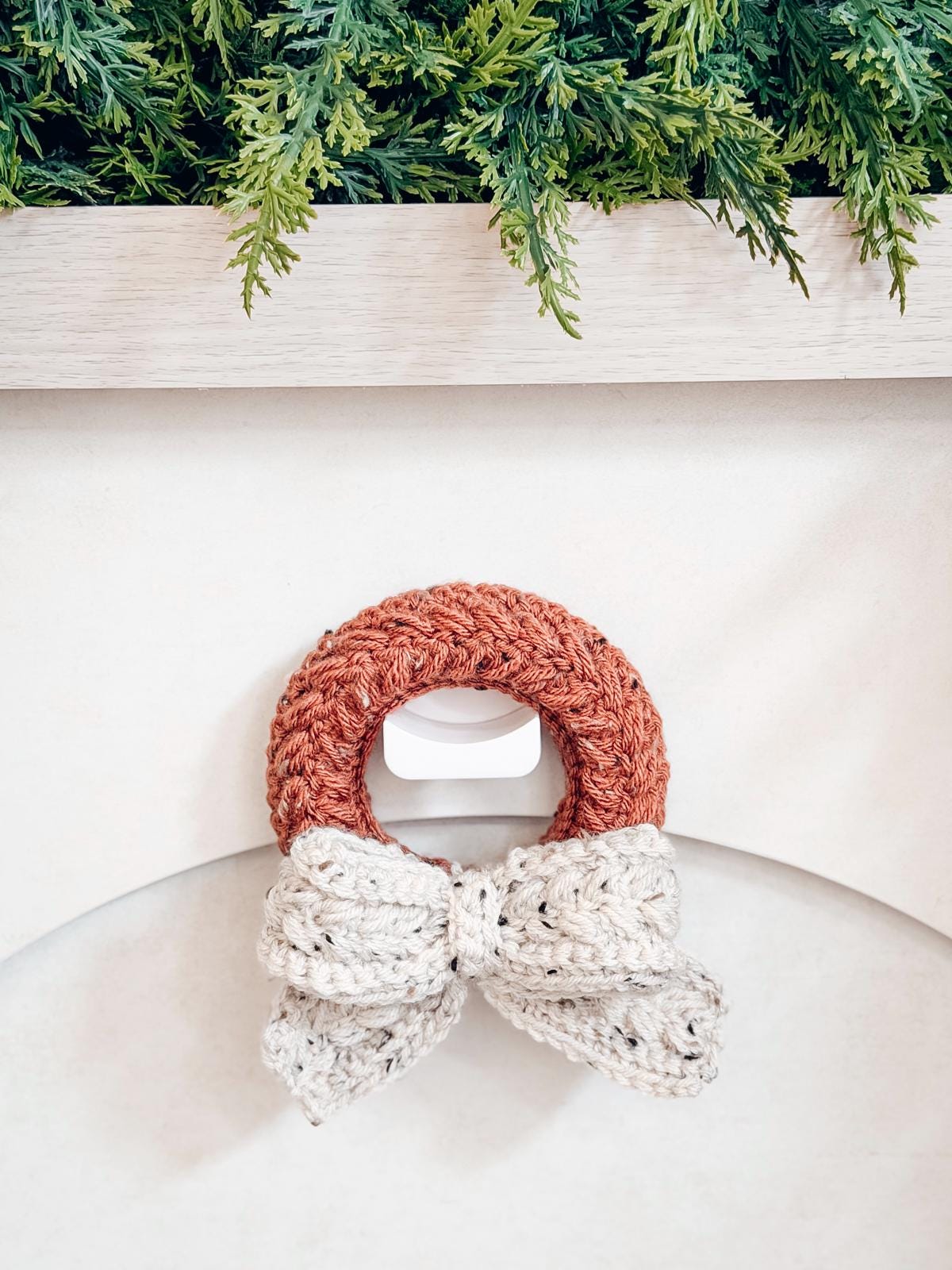 CROCHET PATTERN + VIDEO Wheat Stitch Crochet Wreath Pattern in 4 Sizes, Quick Holiday Crochet Decor Christmas Wreath Crochet Pattern+ Video