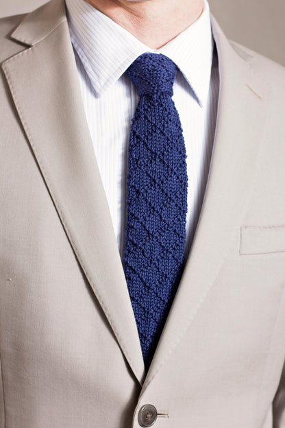 KNIT PATTERN Bradford Knit Pattern Men's Tie, Knit Men's Tie, Necktie - Bradford Design, Men's Business Attire Accessory, Easy to Knit