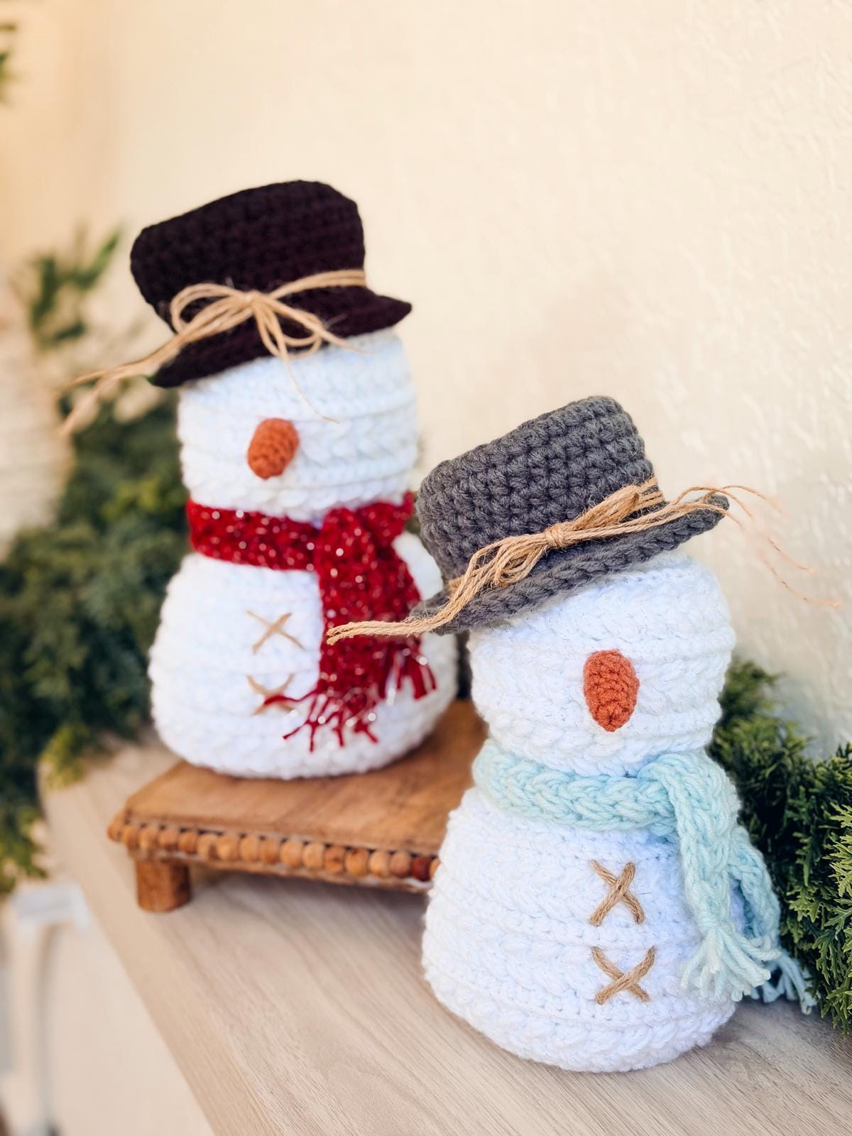 CROCHET PATTERN + VIDEO Crochet Pattern Snowman, Wheat Stitch™ Snowman Amigurumi, Holiday Decor Gift, Beginner-Friendly Winter Softie
