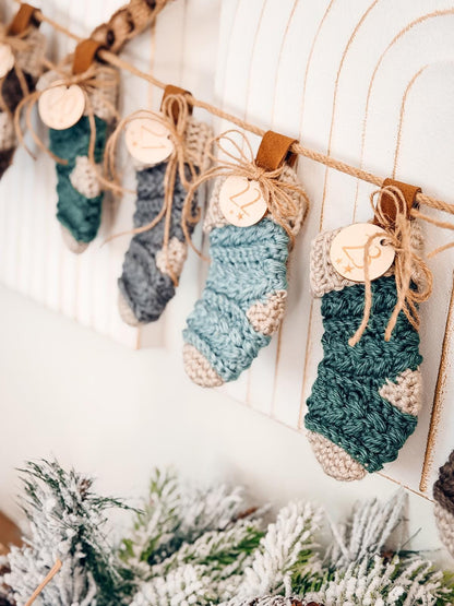 CROCHET PATTERN + VIDEO Wheat Stitch™ Mini Stocking Crochet Pattern, Quick Diy Gift Card Holder, Holiday Mini Stocking Advent Calendar Easy