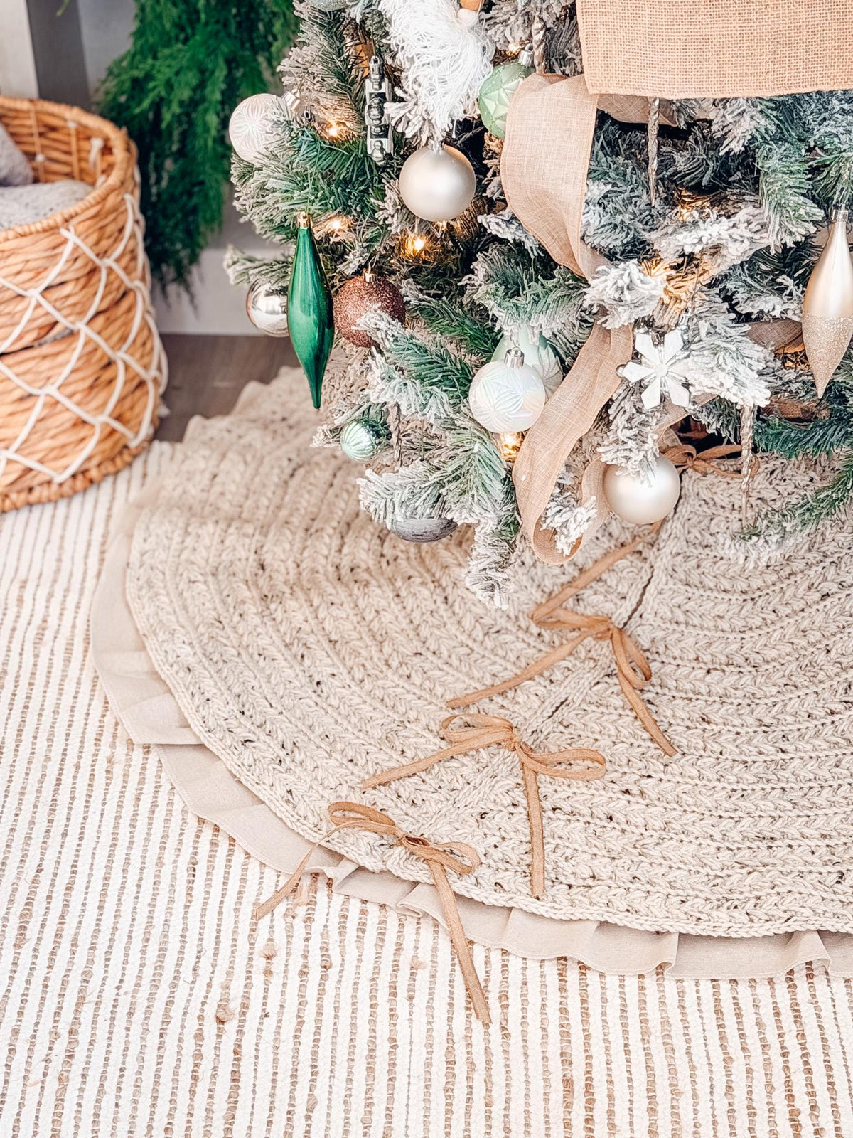 CROCHET PATTERN + VIDEO Wheat Stitch™ Crochet Tree Skirt Cozy Handmade Christmas Decor, Heirloom Quality, Farmhouse Chic Holiday Accent