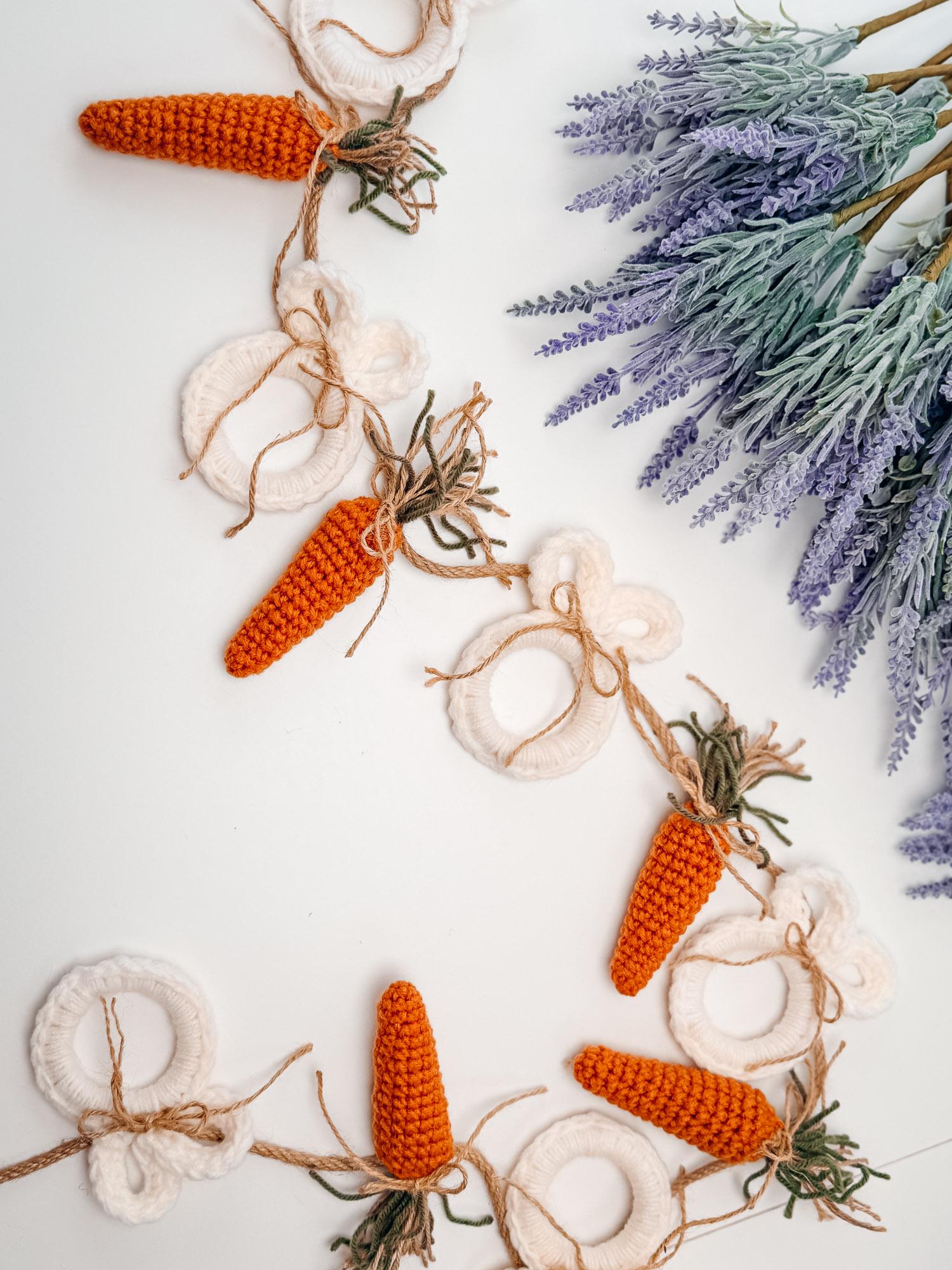 CROCHET PATTERN + VIDEO Bunny Crochet Garland Pattern | Easter Bunny Napkin Rings | Carrot Crochet Garland | Spring Decor | Easter Garland